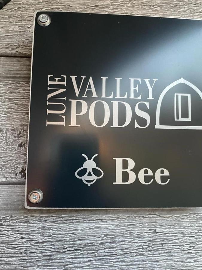Glamping Pods Apartment Milngavie Bagian luar foto