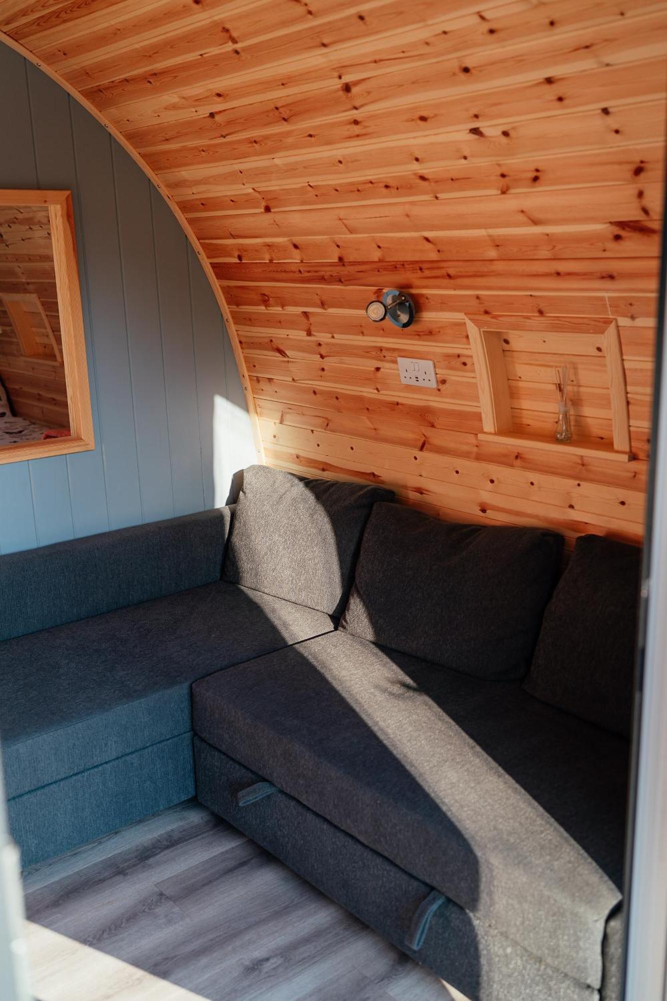Glamping Pods Apartment Milngavie Bagian luar foto